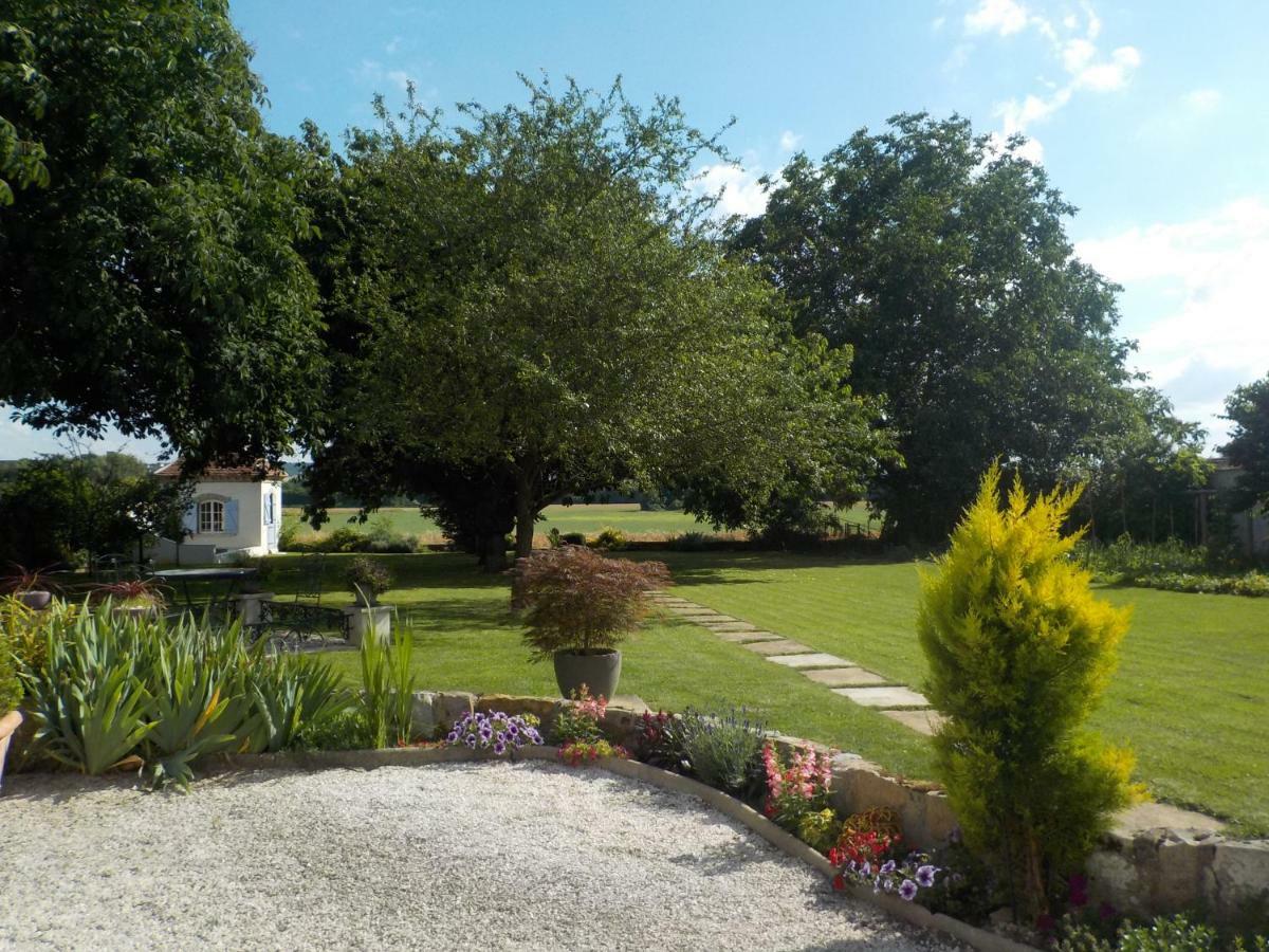 La Pastorale Panzió Vinneuf Kültér fotó
